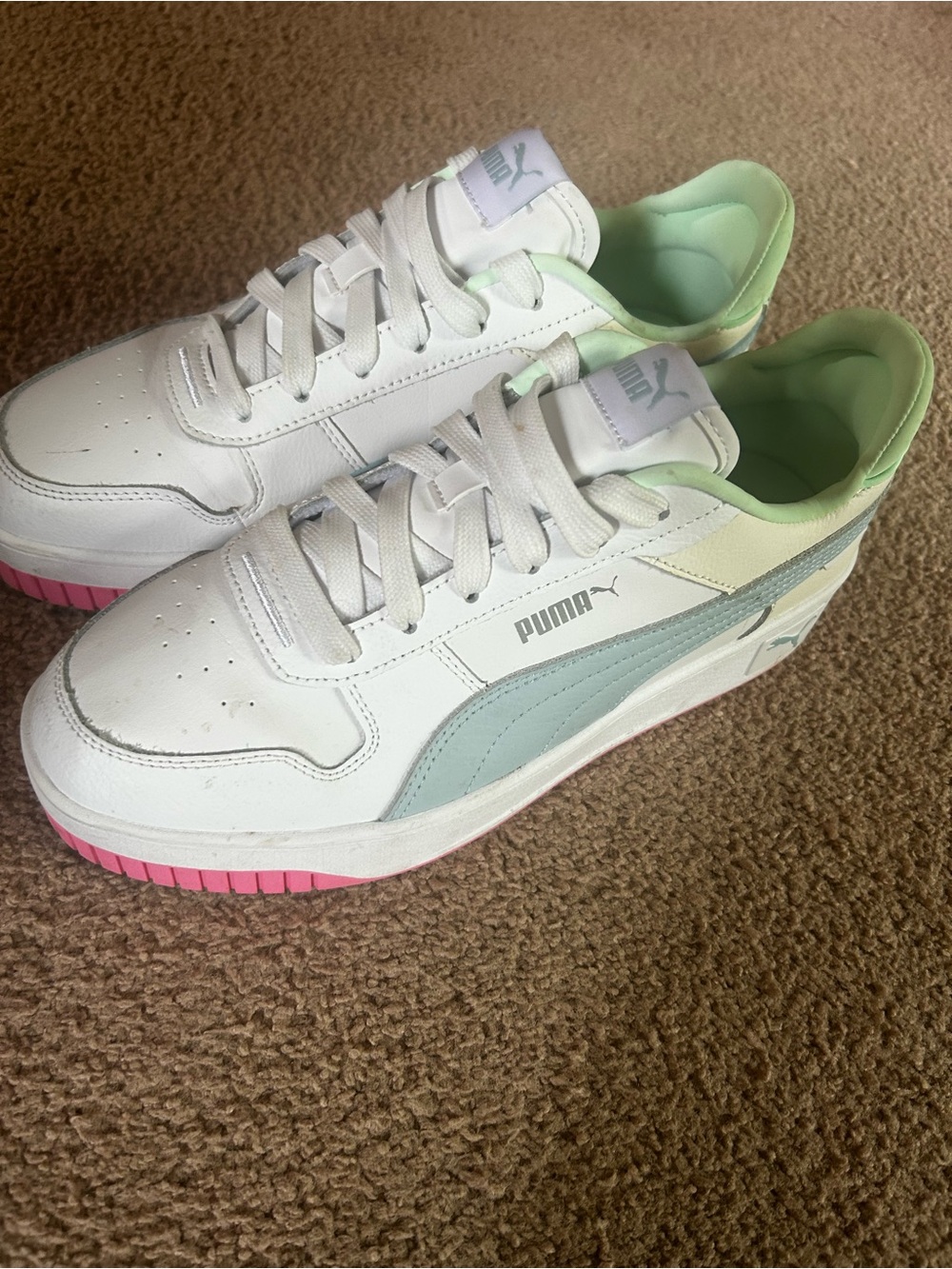 Puma White Sneakers with Mint Green Lining and Pink Outsole